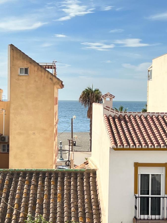 La Casa De Lola Daire Caleta De Velez Dış mekan fotoğraf